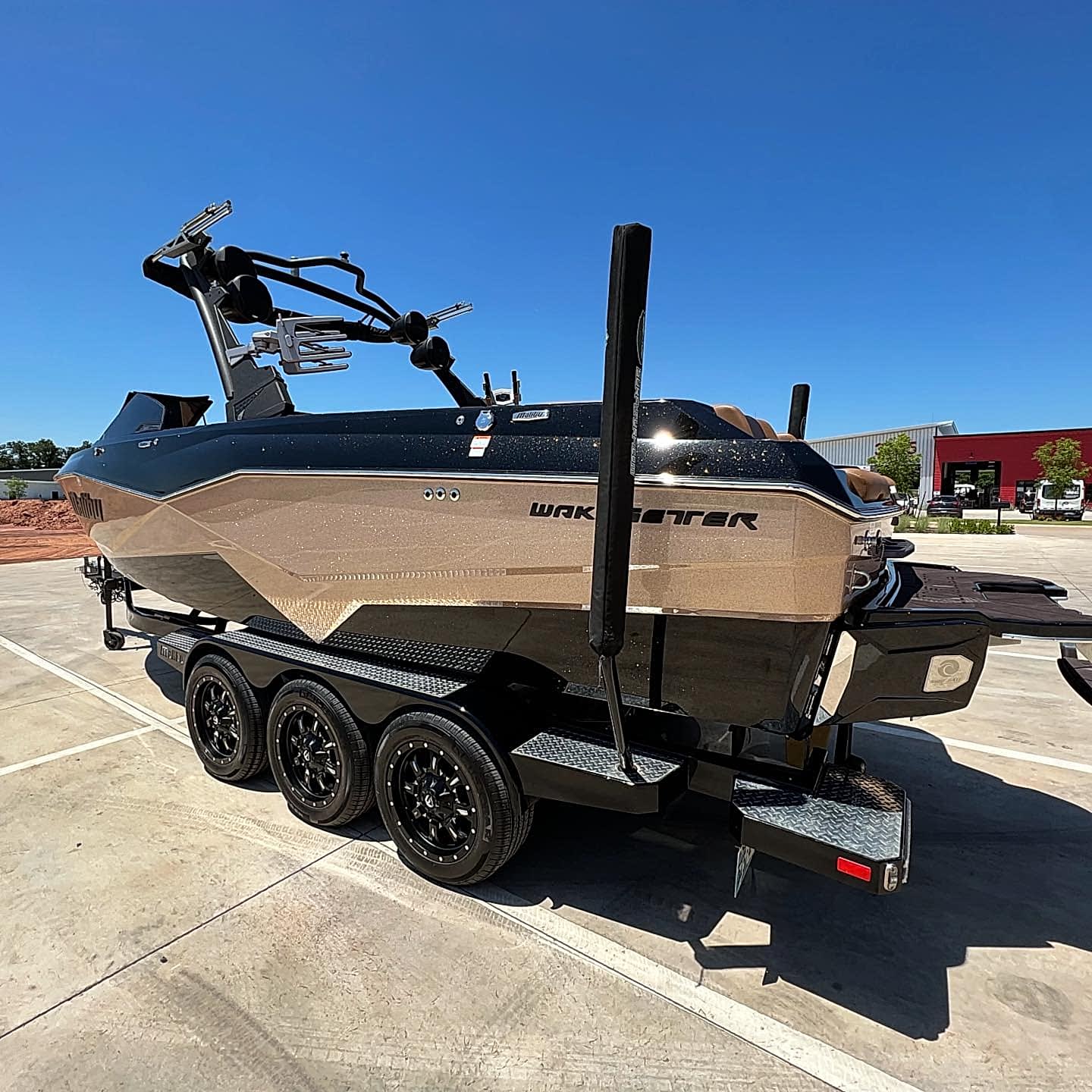 Boat-Detailing-Oklahoma-City-by-OKC-Onsite-Detailing (3)